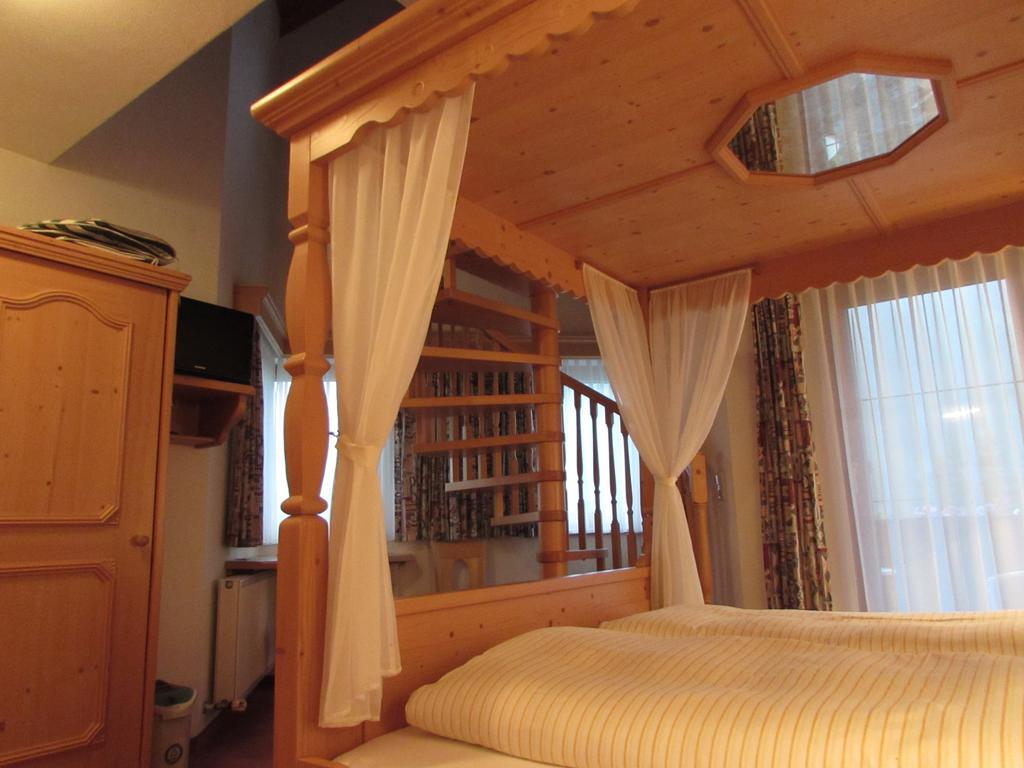 Landhaus Paradies Samnaun Spiss Rom bilde